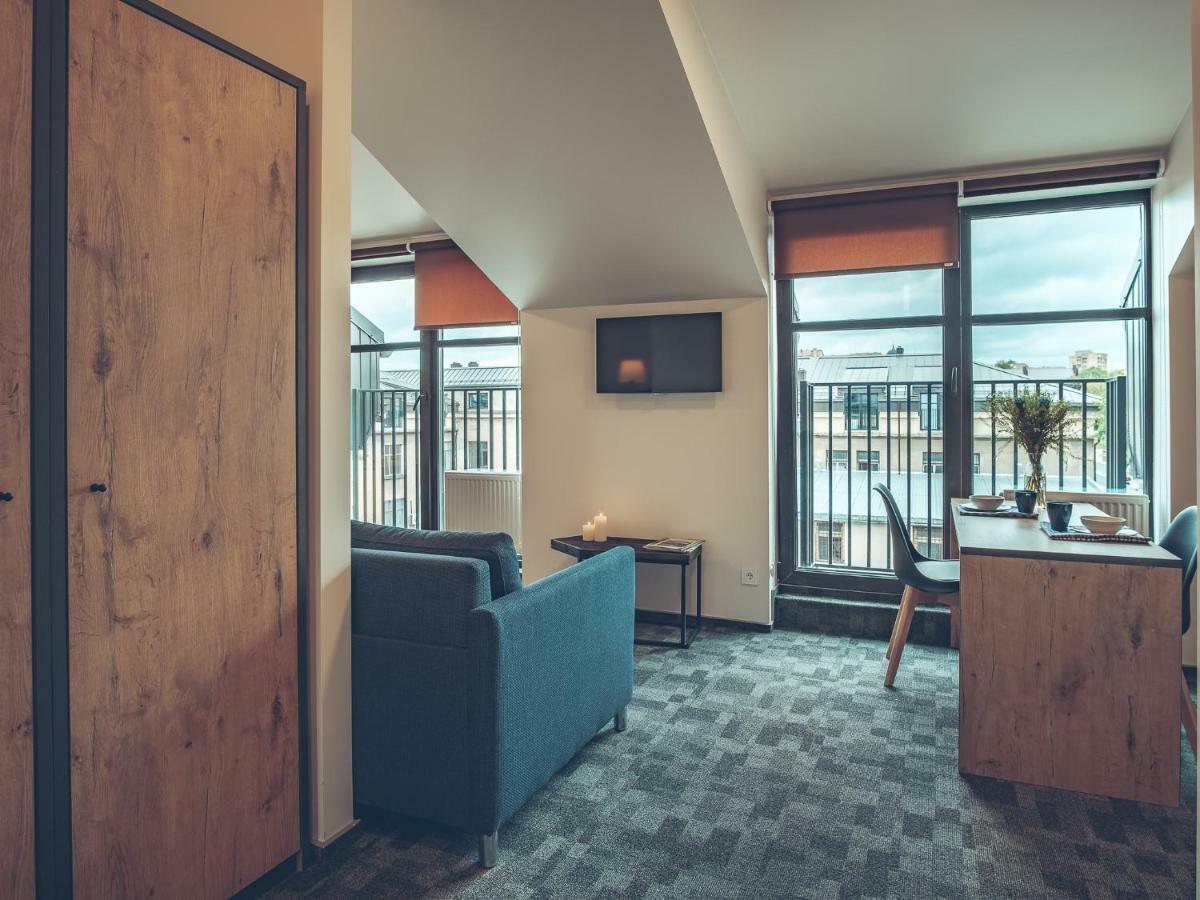 Self Check-In Hotel Railway Apartments VNO Room photo