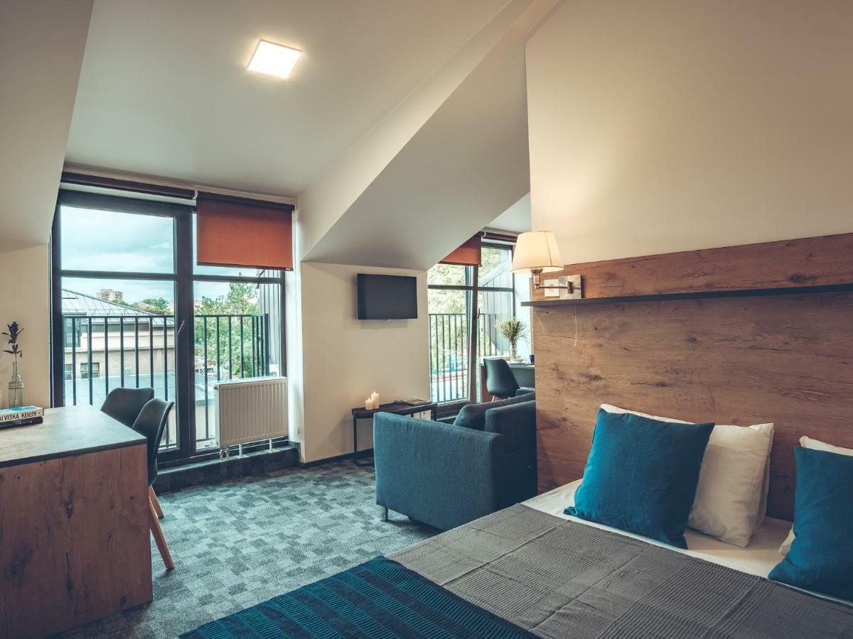 Self Check-In Hotel Railway Apartments VNO Room photo