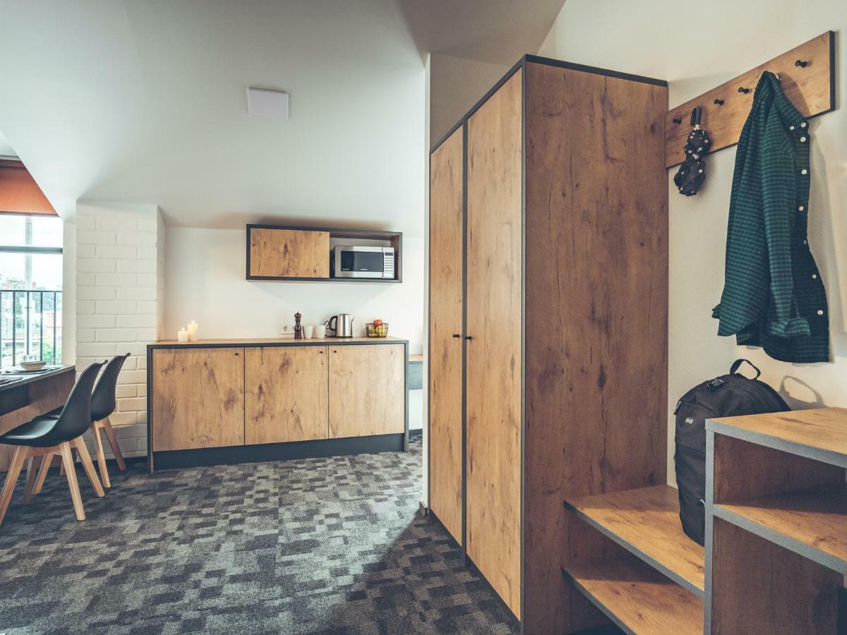 Self Check-In Hotel Railway Apartments VNO Exterior photo