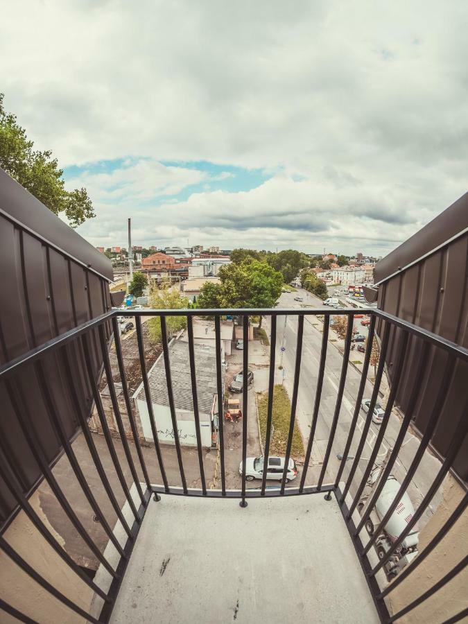 Self Check-In Hotel Railway Apartments VNO Exterior photo