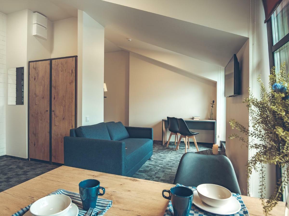 Self Check-In Hotel Railway Apartments VNO Exterior photo