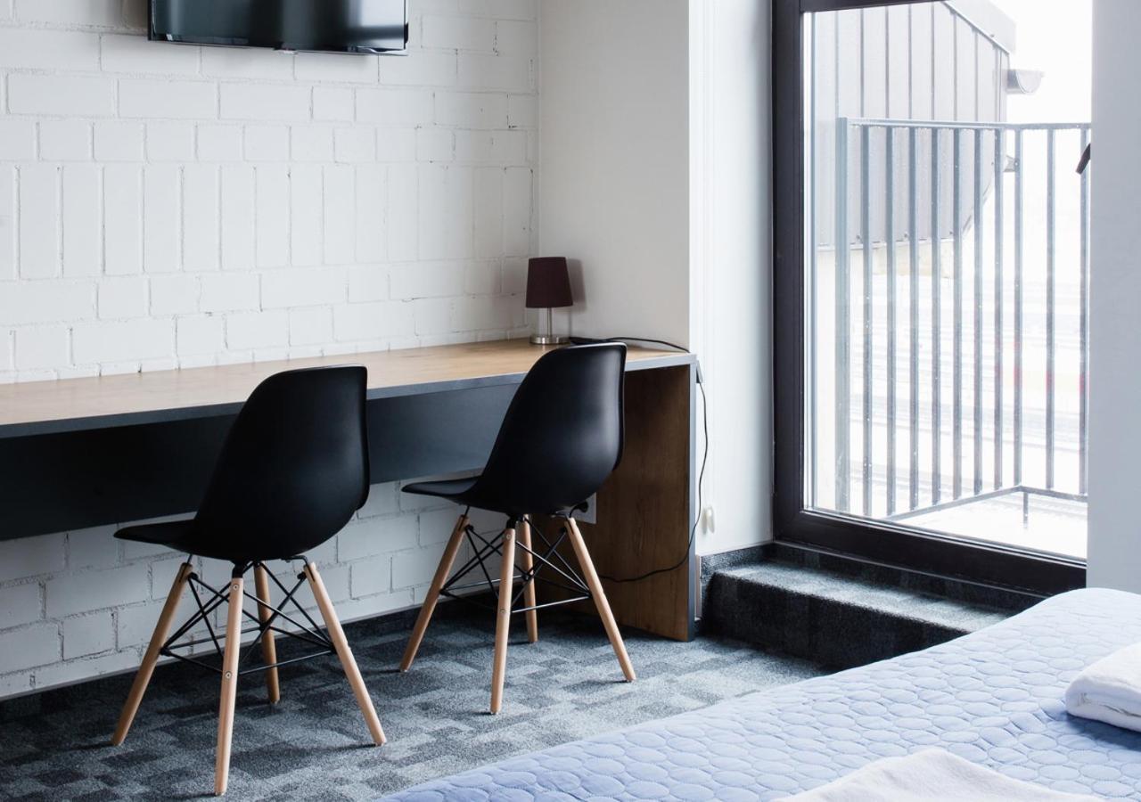 Self Check-In Hotel Railway Apartments VNO Exterior photo